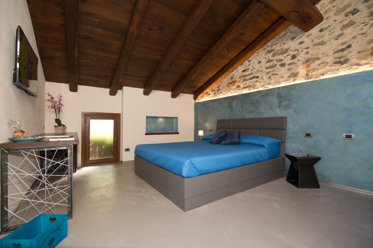 Sotto Le Stelle Hotel Pieve di Teco ภายนอก รูปภาพ