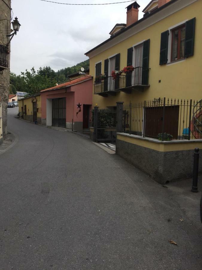 Sotto Le Stelle Hotel Pieve di Teco ภายนอก รูปภาพ